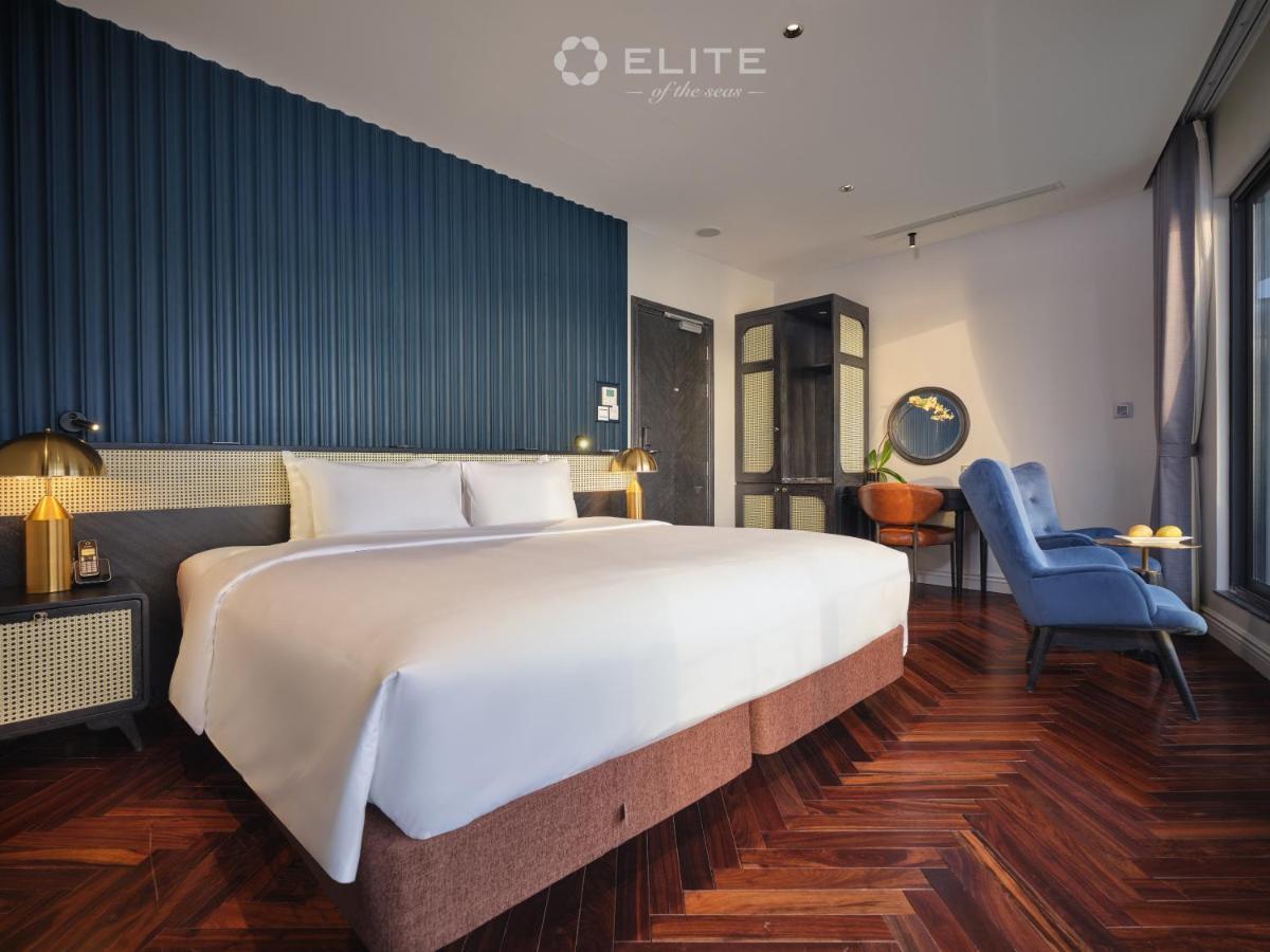 Elite Of The Seas Ботель